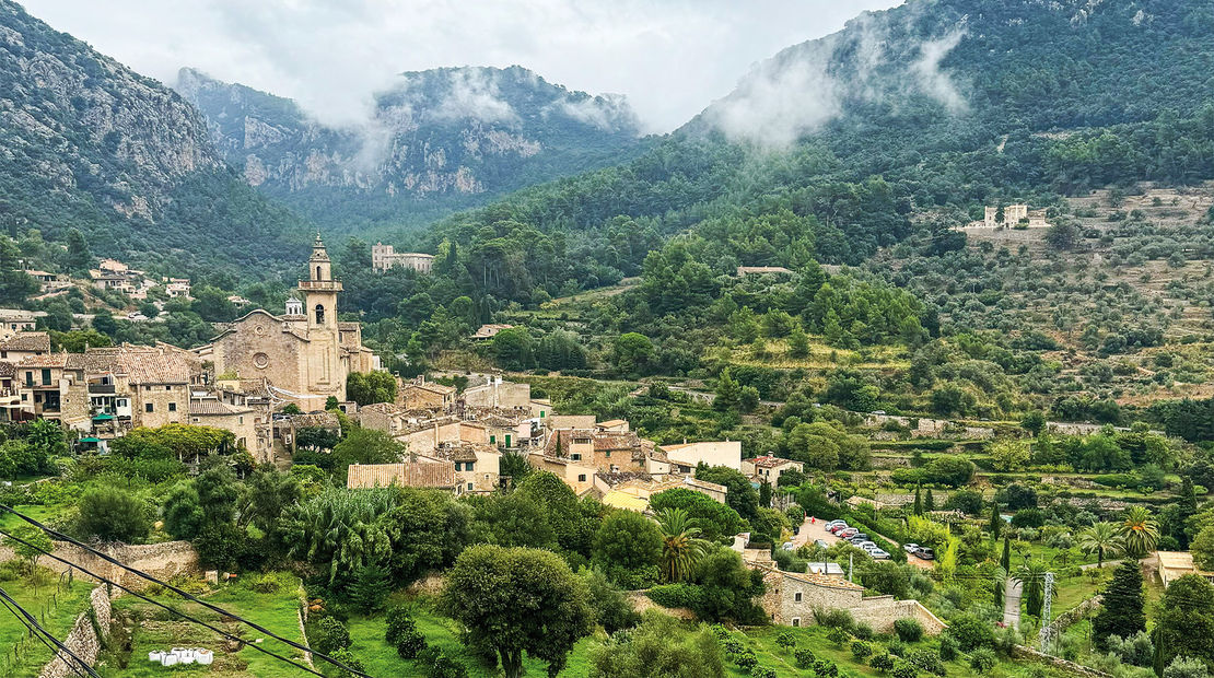 A view of Valldemossa.